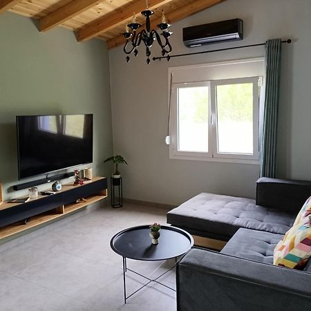 Вилла M & M House Agia  Экстерьер фото